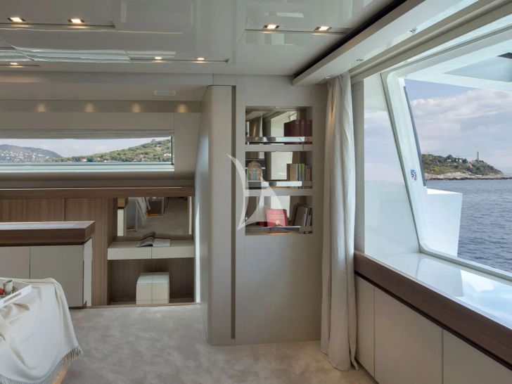 OCTAVE Sanlorenzo SL118 - master cabin window OCTAVE Sanlorenzo SL118 - master cabin window