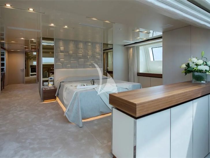 OCTAVE Sanlorenzo SL118 - master cabin OCTAVE Sanlorenzo SL118 - master cabin