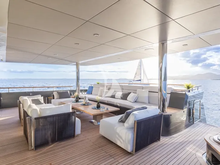 OCULUS 37m Numarine - main aft deck wide shot OCULUS 37m Numarine - main aft deck wide shot