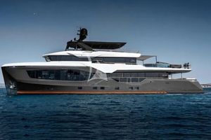 OCULUS - Numarine 37 XP - 6 Cabins - Monaco - Cannes - St Tropez - French Riviera OCULUS - Numarine 37 XP - 6 Cabins - Monaco - Cannes - St Tropez - French Riviera