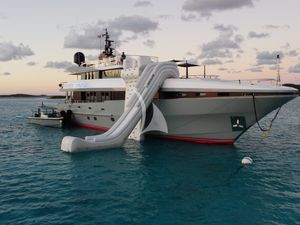 OCULUS - Oceanfast 39 m - 5 Cabins - Nassau - Staniel Cay - Exumas - Bahamas