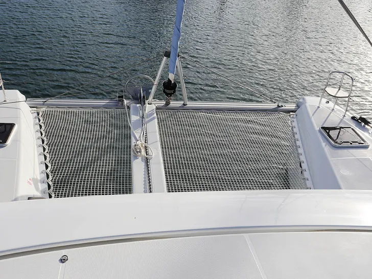 ODYSSEY Lagoon 42 - net trampolines ODYSSEY Lagoon 42 - net trampolines