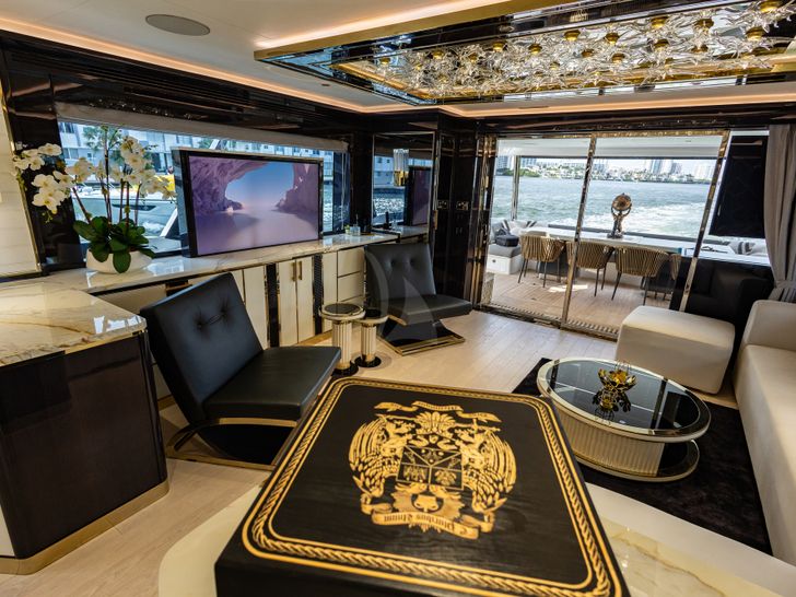 OLYMPUS Sirena 88 saloon with TV OLYMPUS Sirena 88 saloon with TV