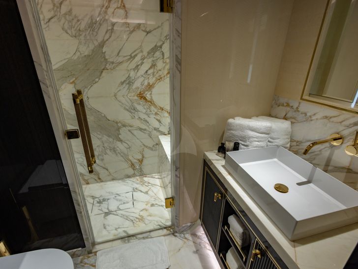 OLYMPUS Sirena 88 twin cabin 1 bathroom OLYMPUS Sirena 88 twin cabin 1 bathroom