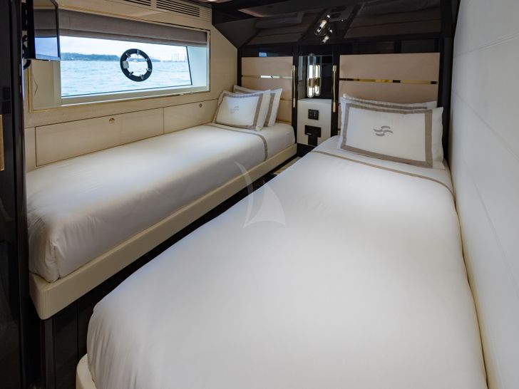 OLYMPUS Sirena 88 twin cabin 1 OLYMPUS Sirena 88 twin cabin 1