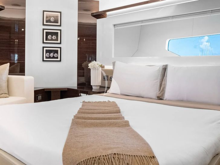 OMNIA Pearl 78 - VIP cabin 1 OMNIA Pearl 78 - VIP cabin 1