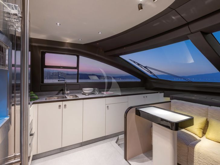 OMR GROUP Azimut 78 Galley