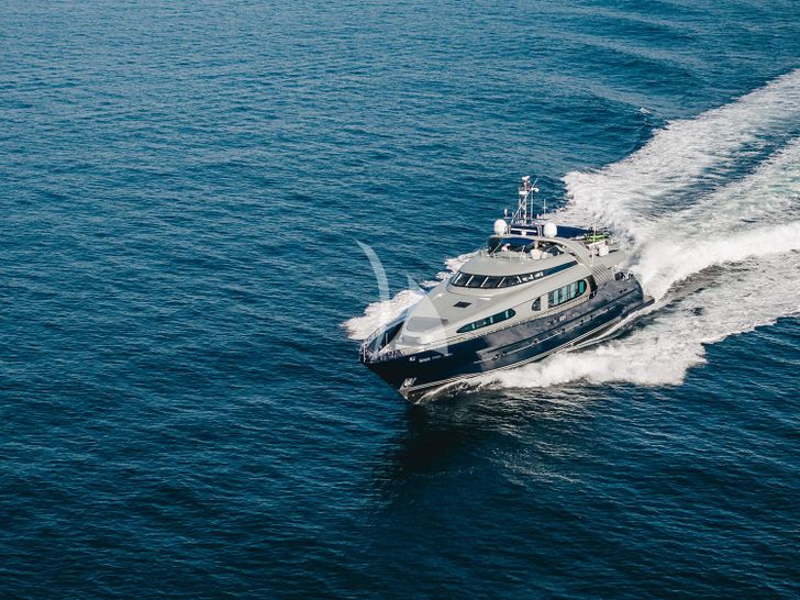 ONE BLUE Frank Mulder Oceanline 38m cruising side view ONE BLUE Frank Mulder Oceanline 38m cruising side view