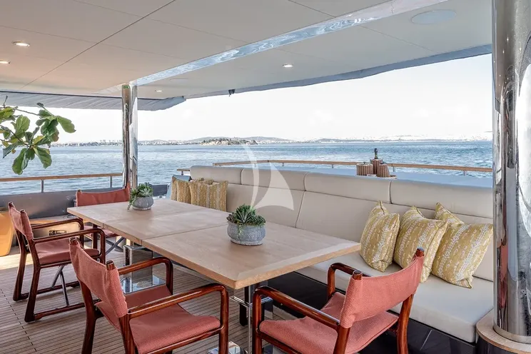 Charter Yacht ONE ZERO - Numarine 37XP - 6 Cabins - St Tropez - Nice - Antibes - Monaco - Cannes - French Riviera