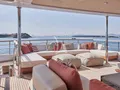 ONE ZERO Numarine 37XP - flybridge seating ONE ZERO Numarine 37XP - flybridge seating