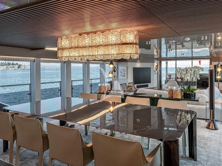 ONE ZERO Numarine 37XP - main deck dining area ONE ZERO Numarine 37XP - main deck dining area