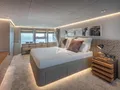 ONE ZERO Numarine 37XP - master cabin ONE ZERO Numarine 37XP - master cabin