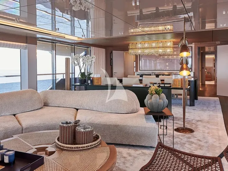 ONE ZERO Numarine 37XP - salon and dining ONE ZERO Numarine 37XP - salon and dining