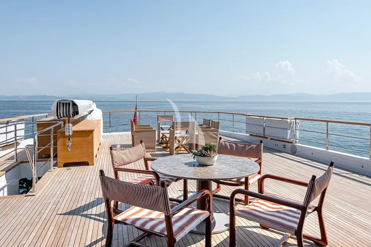 Charter Yacht ONE ZERO - Numarine 37XP - 6 Cabins - St Tropez - Nice - Antibes - Monaco - Cannes - French Riviera