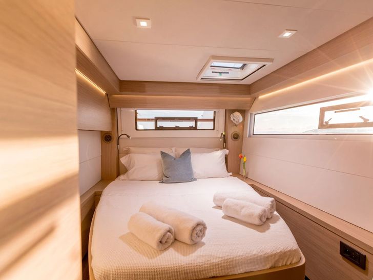 ONE FEELING Lagoon 51 - cabin 1 ONE FEELING Lagoon 51 - cabin 1