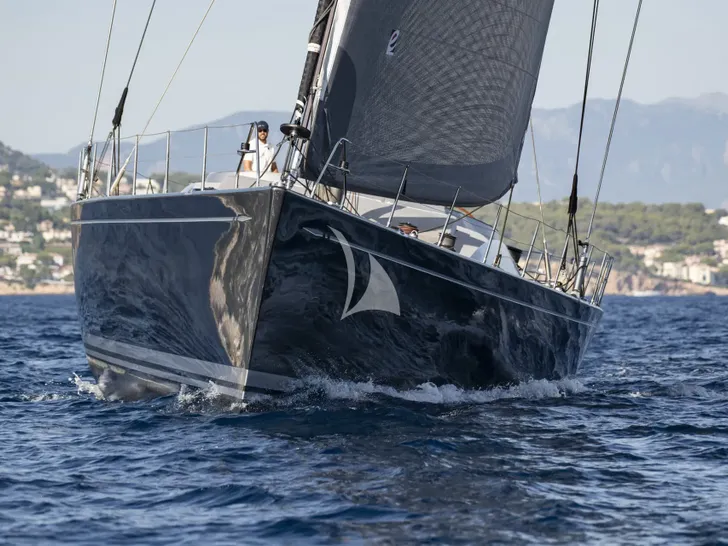 ONYX Nautor`s Swan 100s - bow view ONYX Nautor`s Swan 100s - bow view