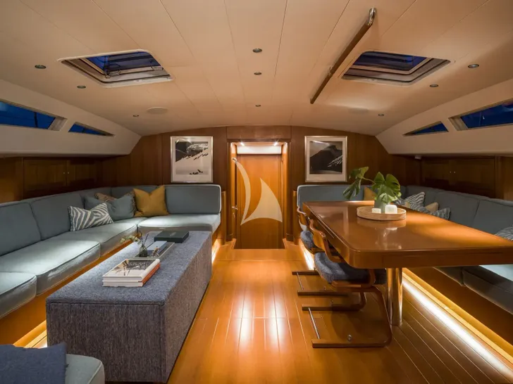 ONYX Nautor`s Swan 100s - saloon ONYX Nautor`s Swan 100s - saloon