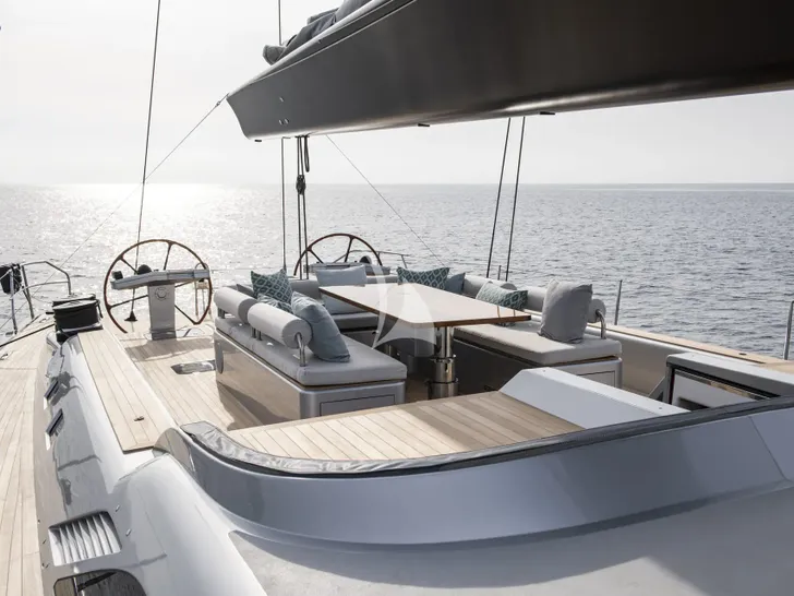 ONYX Nautor`s Swan 100s - upper deck lounge and alfresco dining area ONYX Nautor`s Swan 100s - upper deck lounge and alfresco dining area