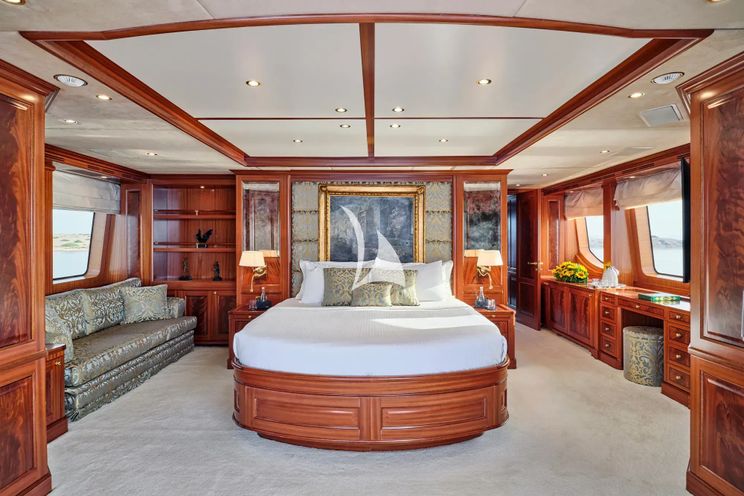 Charter Yacht OPTION B - Benetti Classic 121 - 6 Cabins - Athens - Mykonos - Paros - Cyclades - Greece