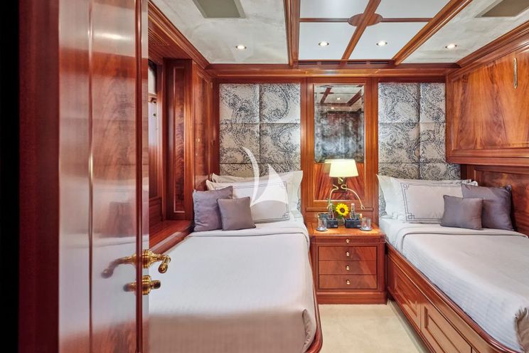 Charter Yacht OPTION B - Benetti Classic 121 - 6 Cabins - Athens - Mykonos - Paros - Cyclades - Greece