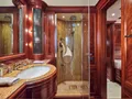 OPTION B Benetti Classic 121 - twin cabin 2 bathroom OPTION B Benetti Classic 121 - twin cabin 2 bathroom
