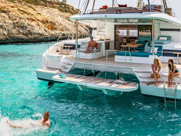 OPUS ONE Lagoon 55 - stern OPUS ONE Lagoon 55 - stern