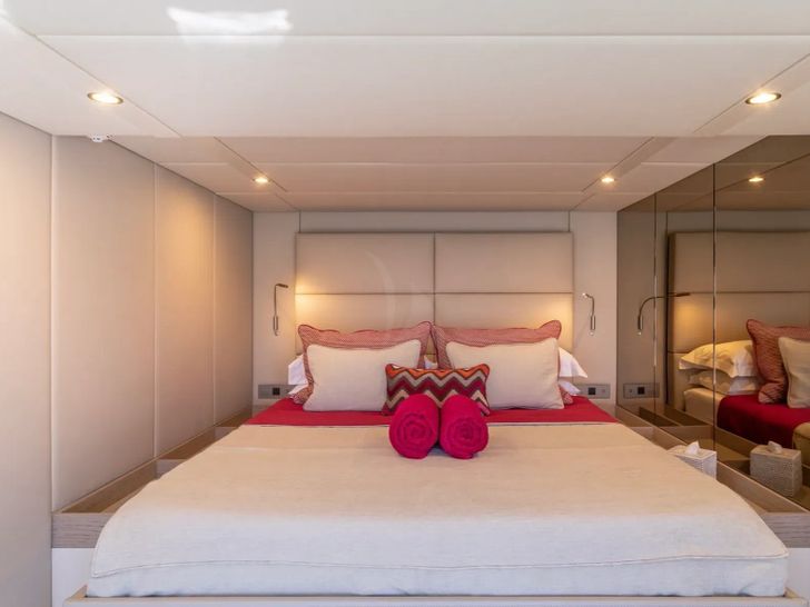 ORCA Sunreef Supreme 68 Power - VIP cabin 3 ORCA Sunreef Supreme 68 Power - VIP cabin 3