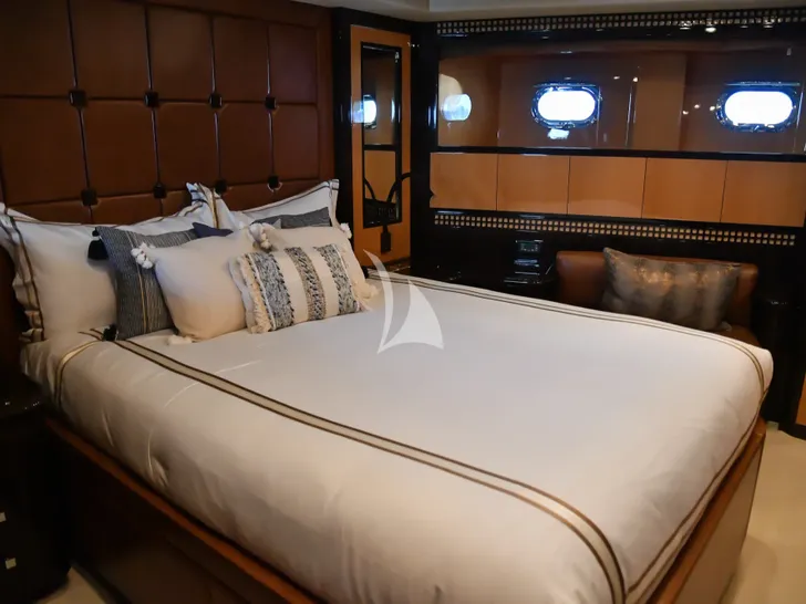 ORION I Mangusta 92 - VIP cabin 1 ORION I Mangusta 92 - VIP cabin 1