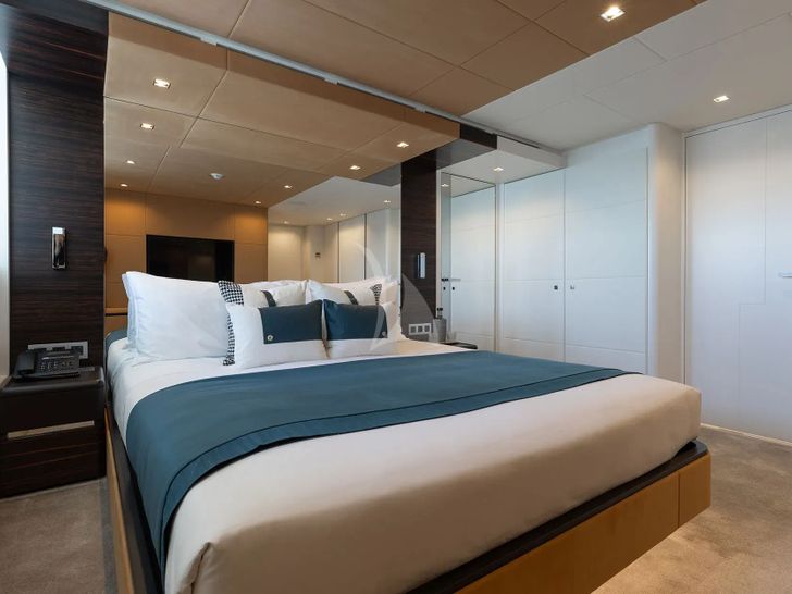 ORION Heesen Guest Double ORION Heesen Guest Double