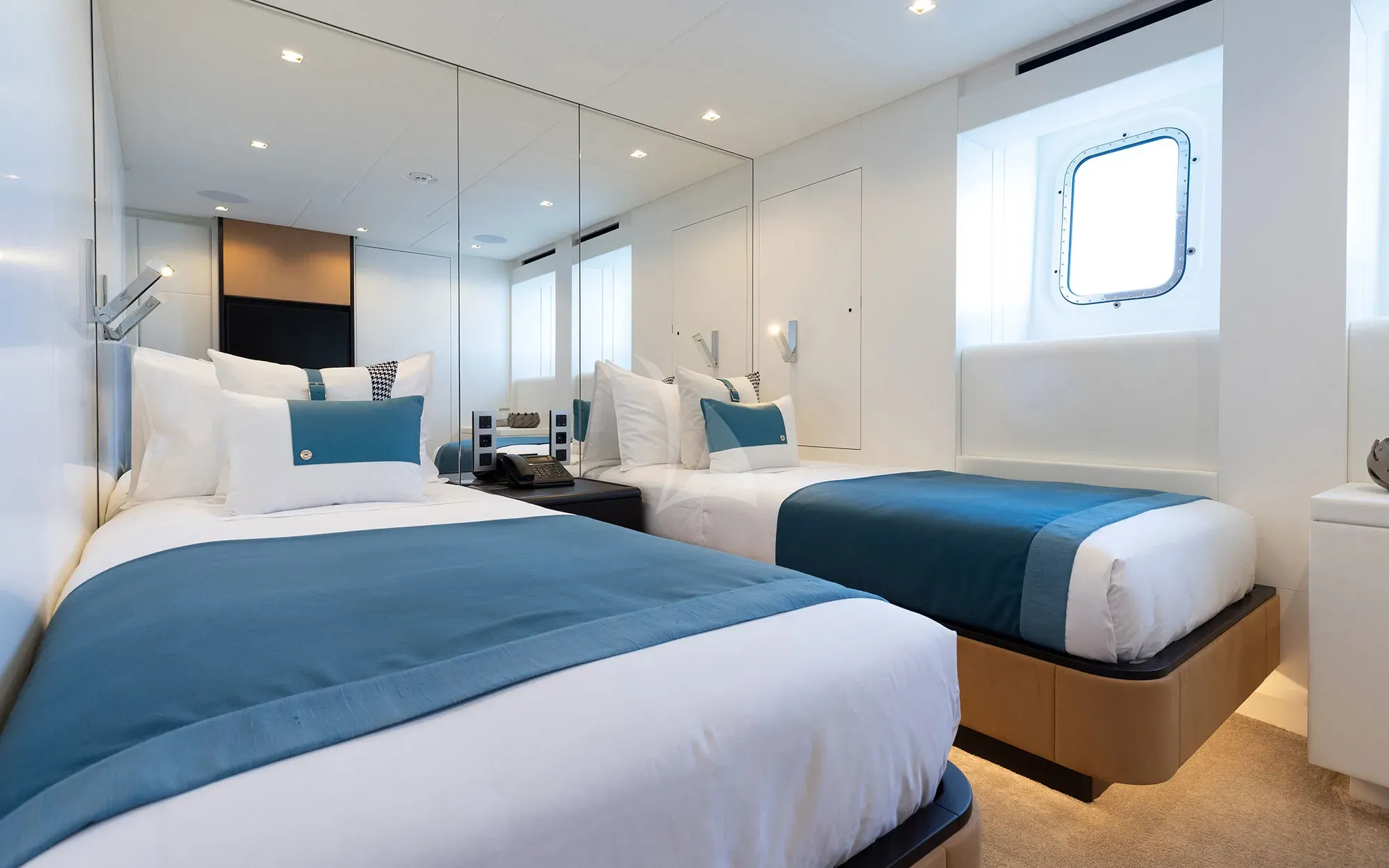 Charter Yacht ORION - Heesen 50m Aluminium FDHF - 6 Cabins - Cannes - St Tropez - Nice - Antibes - Monaco - French Riviera