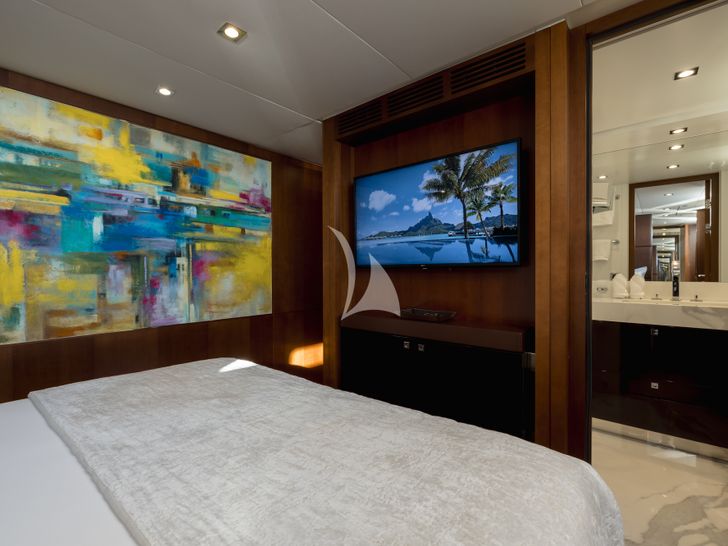 ORIZZONTE Vahali 30m - VIP cabin 1 TV ORIZZONTE Vahali 30m - VIP cabin 1 TV