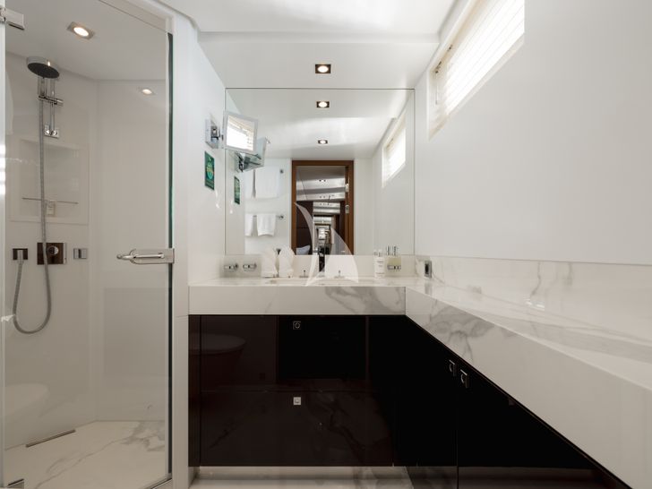 ORIZZONTE Vahali 30m - VIP cabin 1 bathroom ORIZZONTE Vahali 30m - VIP cabin 1 bathroom