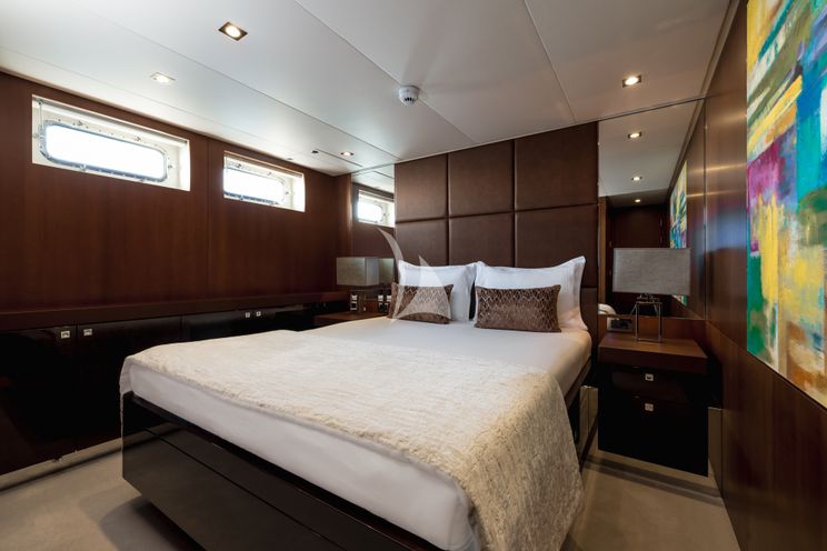 Charter Yacht ORIZZONTE - Vahali custom 30m - 4 Cabins - Cannes - Monaco - St Tropez - Nice - French Riviera