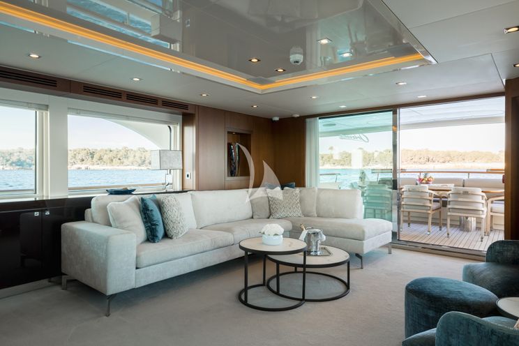 Charter Yacht ORIZZONTE - Vahali 30m - 4 Cabins - Cannes - Nice - Antibes - St Tropez - French Riviera - Monaco