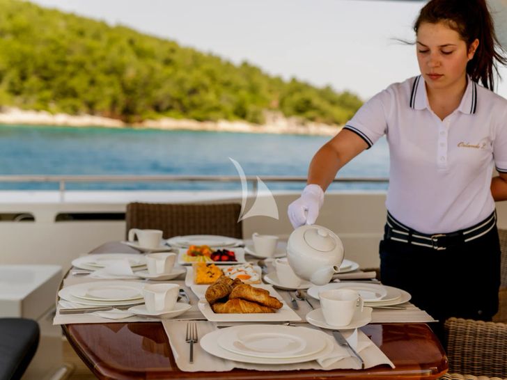 ORLANDO L Ferretti 780 - stewardess in action ORLANDO L Ferretti 780 - stewardess in action