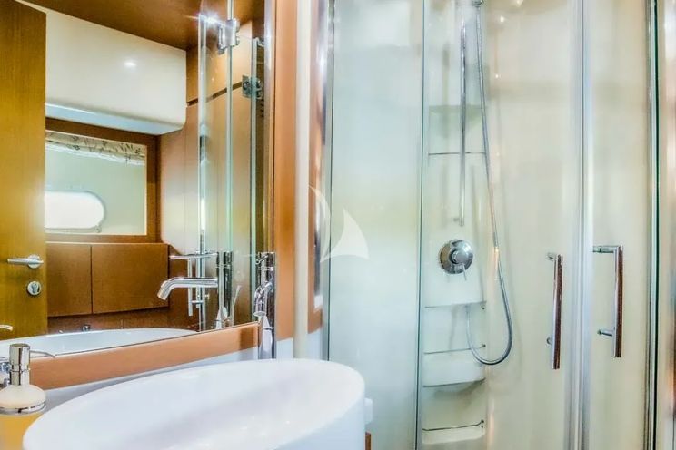 Charter Yacht ORLANDO L - Ferretti 780 - 4 Cabins - Split - Hvar - Dubrovnik - Croatia