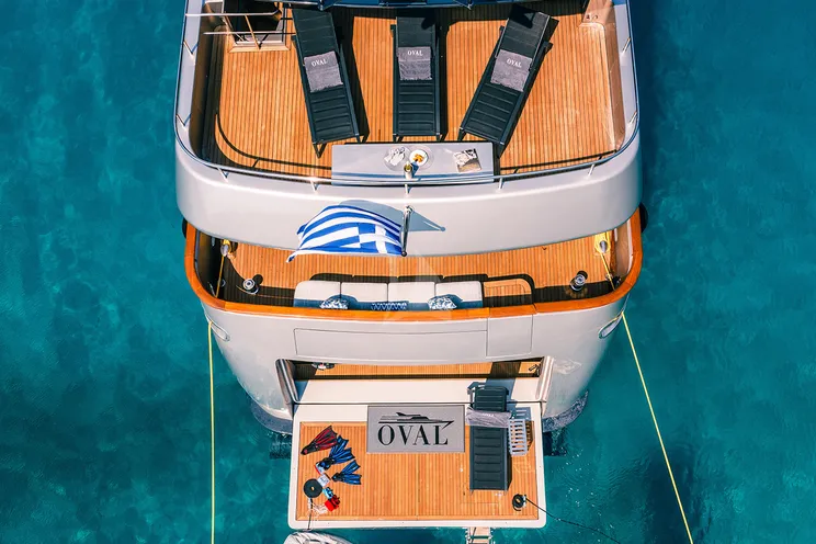 Charter Yacht OVAL - Cantieri di Pisa 31m - 5 Cabins - Athens - Mykonos - Paros - Cyclades - Greece