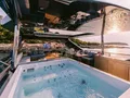 OVAL Cantieri di Pisa 31m - sundeck jacuzzi OVAL Cantieri di Pisa 31m - sundeck jacuzzi