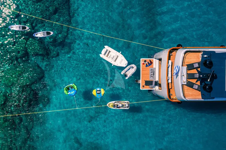 Charter Yacht OVAL - Cantieri di Pisa 31m - 5 Cabins - Athens - Mykonos - Paros - Cyclades - Greece