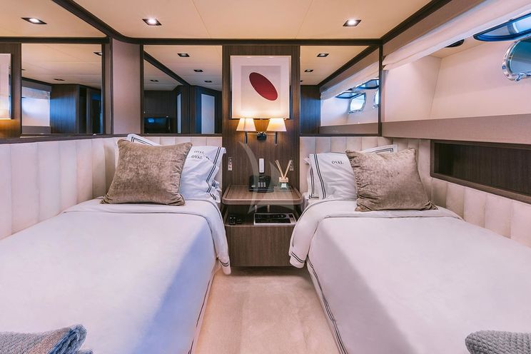 Charter Yacht OVAL - Cantieri di Pisa 31m - 5 Cabins - Athens - Mykonos - Paros - Cyclades - Greece