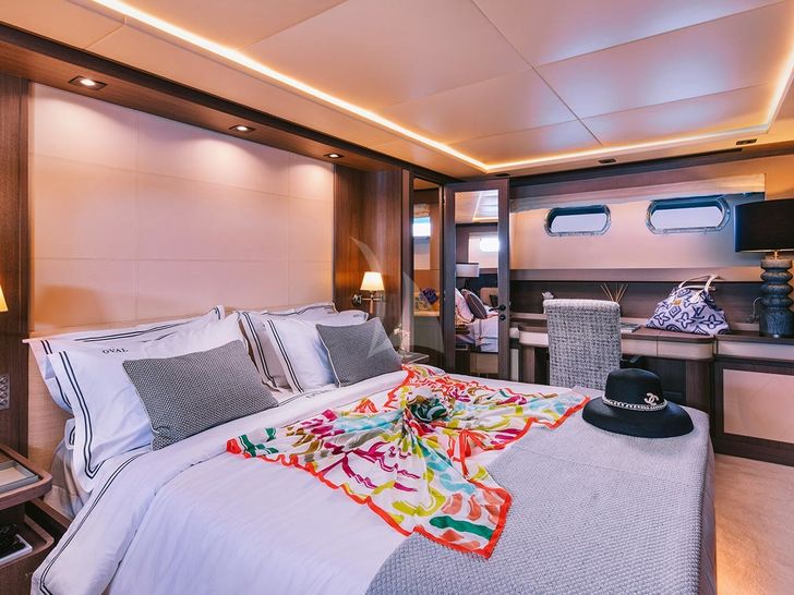 OVAL Cantieri di Pisa 31m - VIP cabin 3 OVAL Cantieri di Pisa 31m - VIP cabin 3
