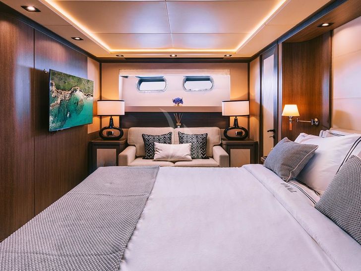 OVAL Cantieri di Pisa 31m - VIP cabin 2 OVAL Cantieri di Pisa 31m - VIP cabin 2
