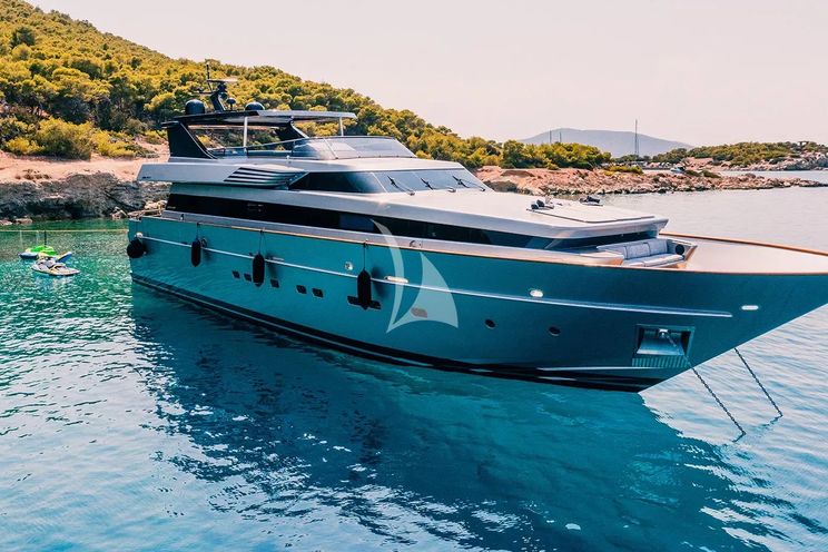 Charter Yacht OVAL - Cantieri di Pisa 31m - 5 Cabins - Athens - Mykonos - Paros - Cyclades - Greece