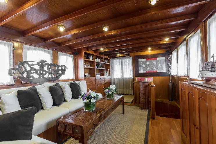 Charter Yacht OVER THE RAINBOW - A.M. Dickie&Sons 115 - 4 Cabins - Portofino - Porto Santo Stefano - Bonifacio - Naples - Sicily - Monaco