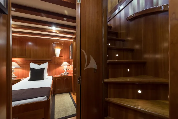 Charter Yacht OVER THE RAINBOW - A.M. Dickie&Sons 115 - 4 Cabins - Portofino - Porto Santo Stefano - Bonifacio - Naples - Sicily - Monaco