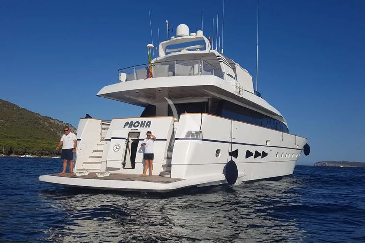 Charter Yacht PACHA - Canados 28m - 4 Cabins - Cannes - St Tropez - Nice - Antibes - French Riviera