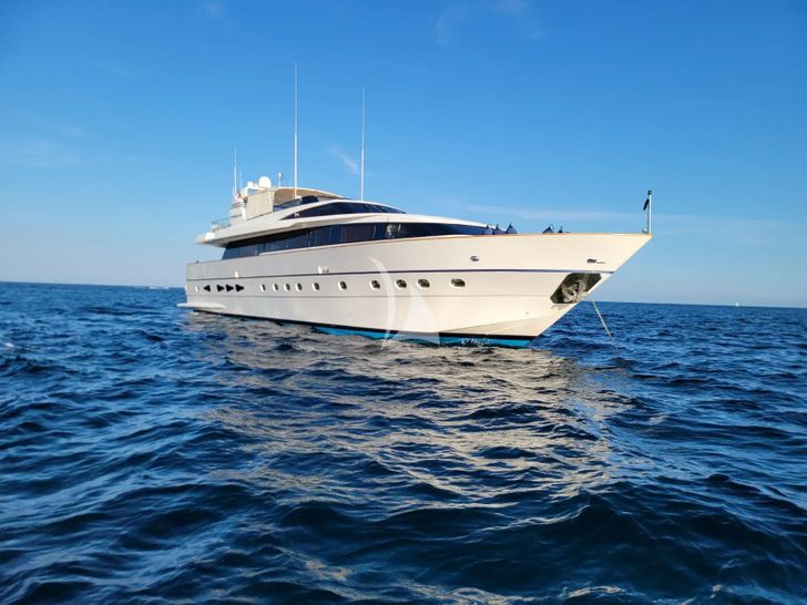 PACHA Canados 28m - profile PACHA Canados 28m - profile