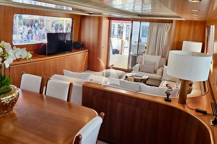 Charter Yacht PACHA - Canados 28m - 4 Cabins - Cannes - St Tropez - Nice - Antibes - French Riviera