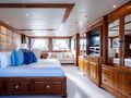 PACKAGE DEAL Trident 40m master cabin