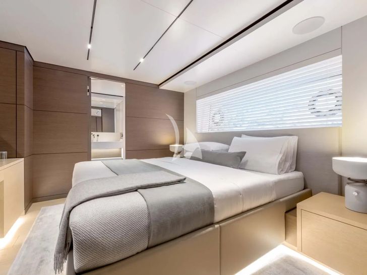 PALOMA Ferretti Custom Line Navetta 42 - VIP cabin 2 PALOMA Ferretti Custom Line Navetta 42 - VIP cabin 2